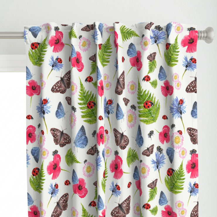 "Summer Delight" Printed Fabric - Large Scale - Bella & Bryn